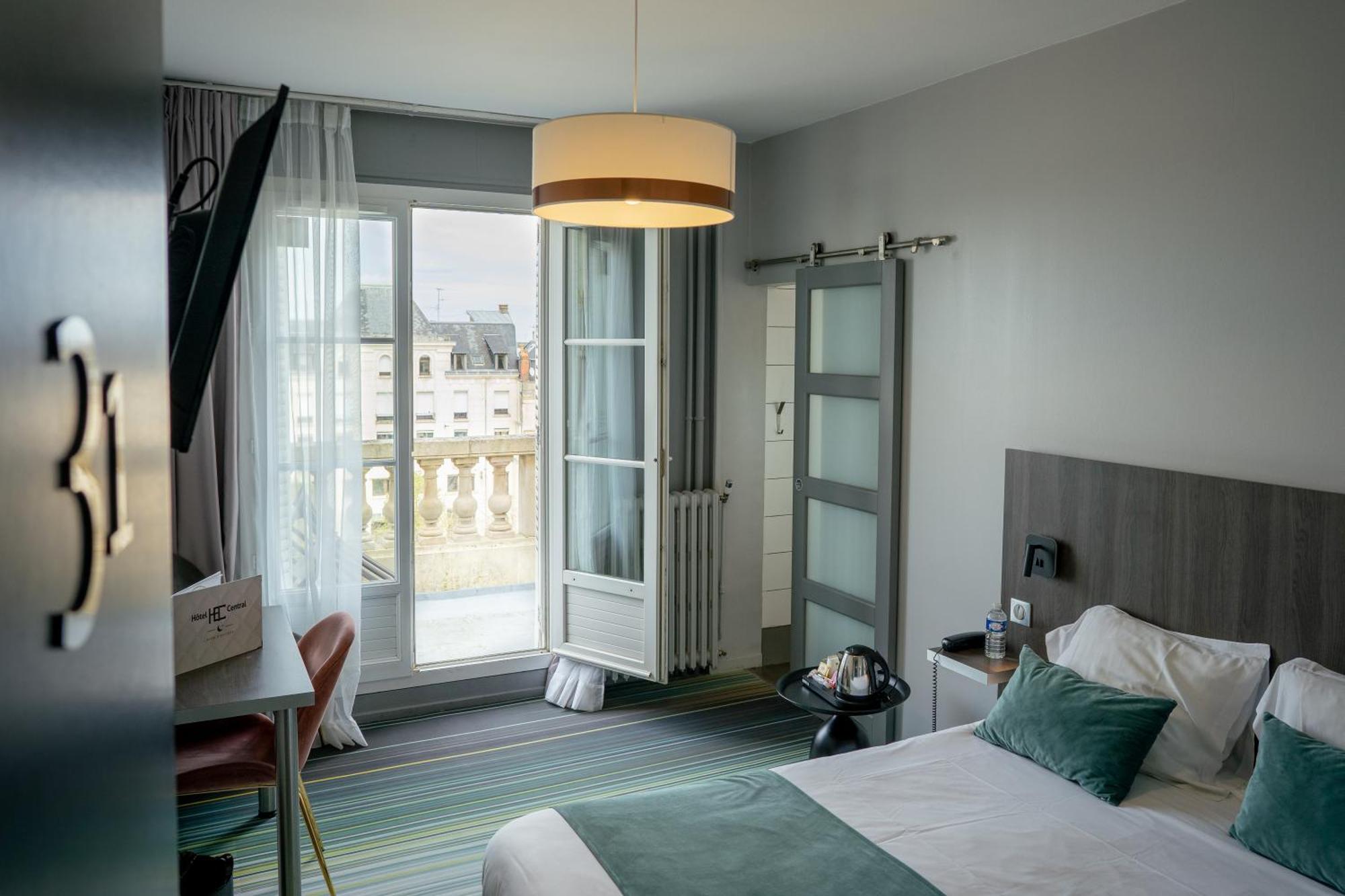 Hotel Central Poitiers Exteriör bild